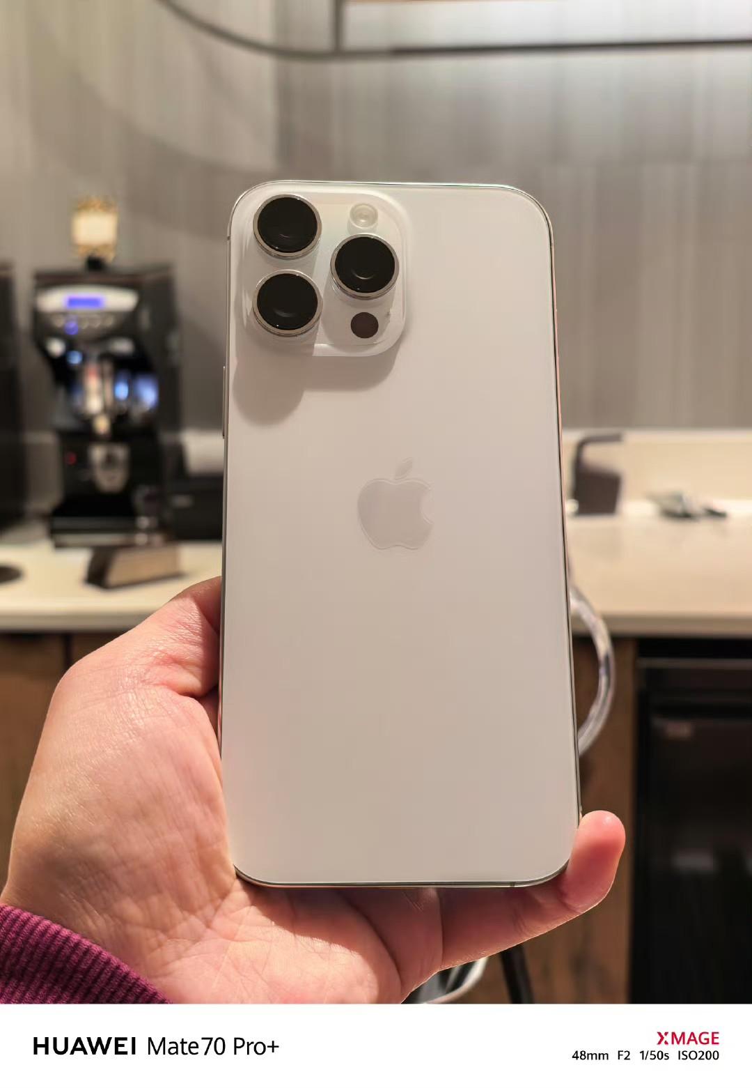 苹果手机标准版和权益版(苹果手机标准版和权益版哪个好)-第14张图片-有道翻译官网